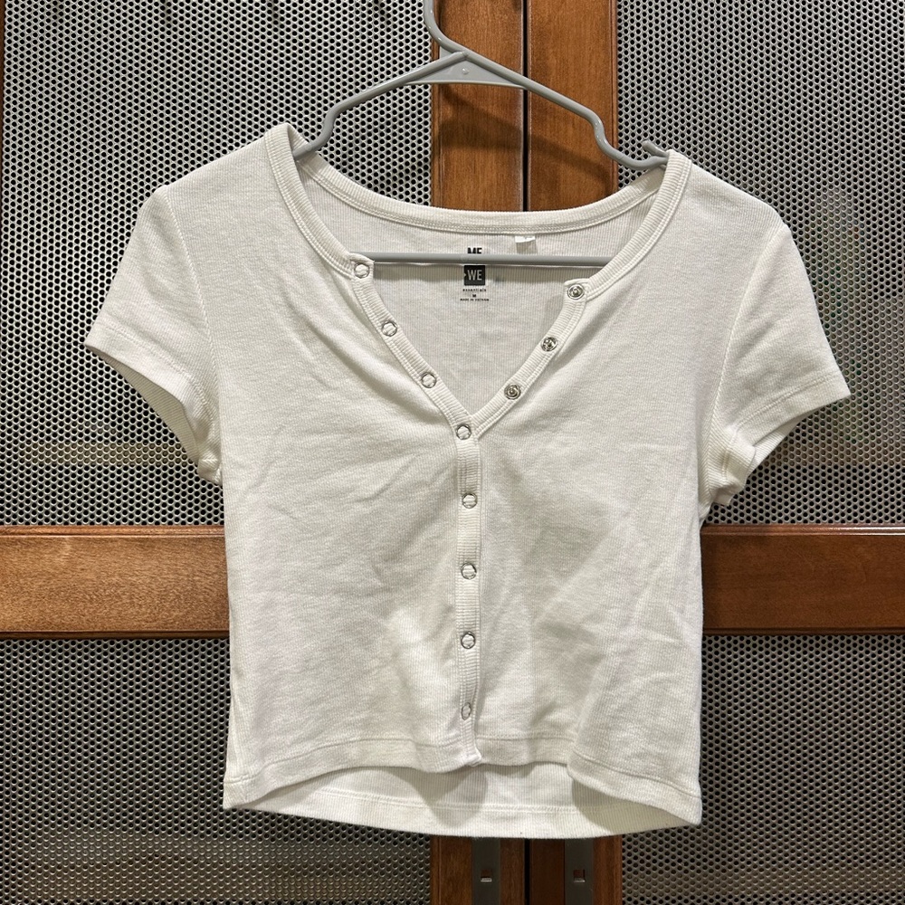 ME to WE White Top Size M